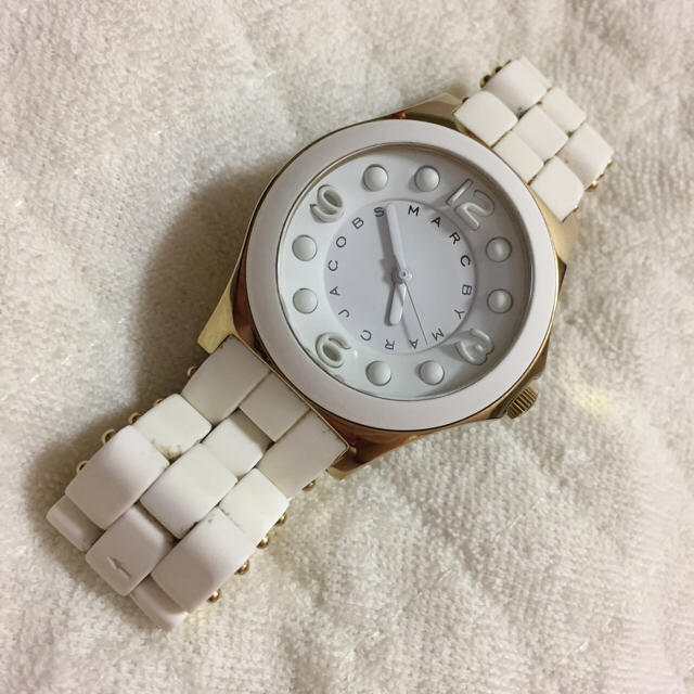 Marc Jacobs Pelly White Dial White SIlicone Strap Watch for Women - MBM2525 Buy Now By Marc Jacobs