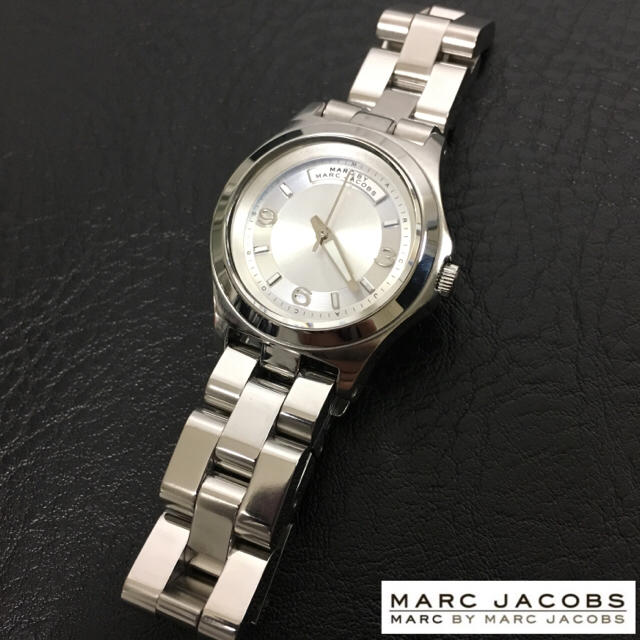 Marc Jacobs Baby Dave Silver Dial Silver Steel Strap Watch for Women - MBM3234 Buy Now By Marc Jacobs