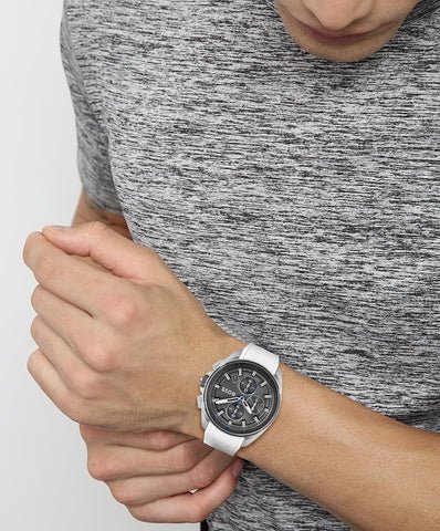 Hugo Boss Volane Grey Dial White SIlicone Strap Watch for Men - 1513948 Buy Now By Hugo Boss