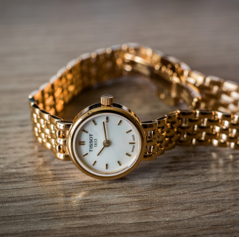 Tissot T Lady Lovely Mother of Pearl Dial Rose Gold Steel Strap Watch For Women - T058.009.33.111.00 Buy Now By Tissot