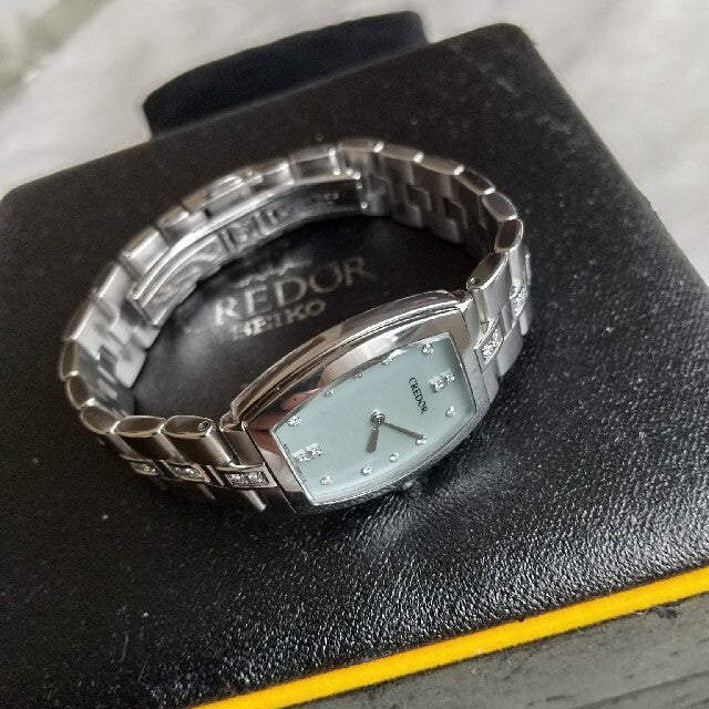 Fossil Wallace Designer Silver Dial Silver Steel Strap Watch for Women - ES3057 Buy Now By Fossil