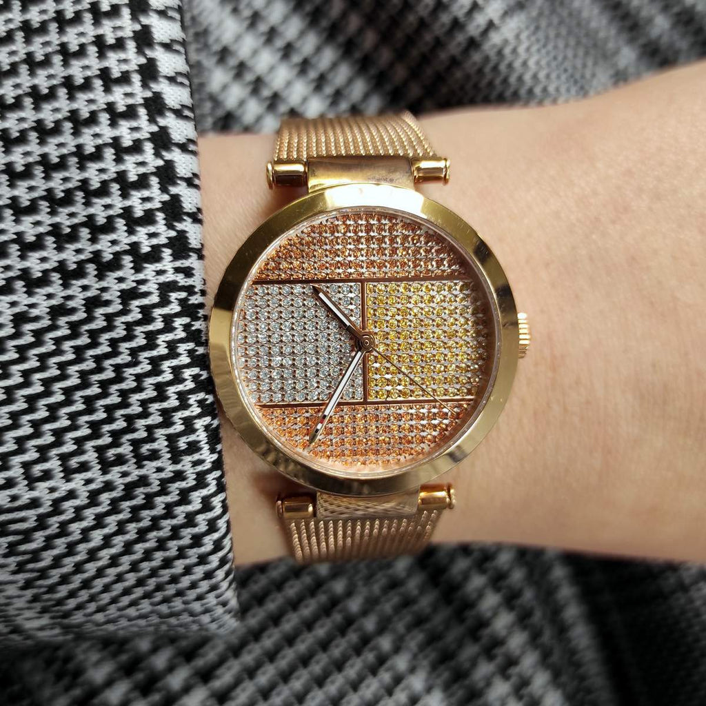Tommy Hilfiger Lynn Crystals Rose Gold Dial Rose Gold Mesh Strap Watch For Women - 1781868 Buy Now By Tommy Hilfiger