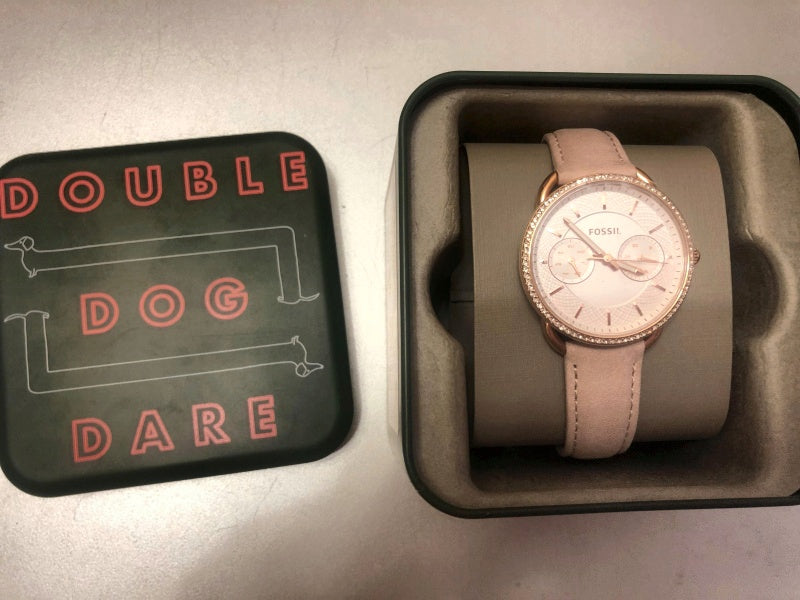 Fossil Tailor Quartz White Dial Pink Leather Strap Watch for Women - ES4393 Buy Now By Fossil