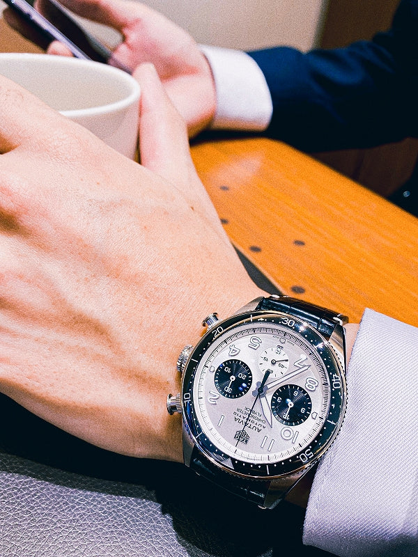 Tag Heuer Autavia Chronometer Flyback Chronograph Silver Dial Black Leather Strap Watch for Men - CBE511B.FC8279