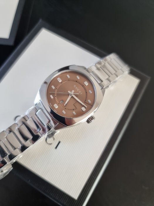 Gucci Vintage Diamonds Brown Dial Silver Steel Strap Watch For Men - YA142409 Buy Now By Gucci