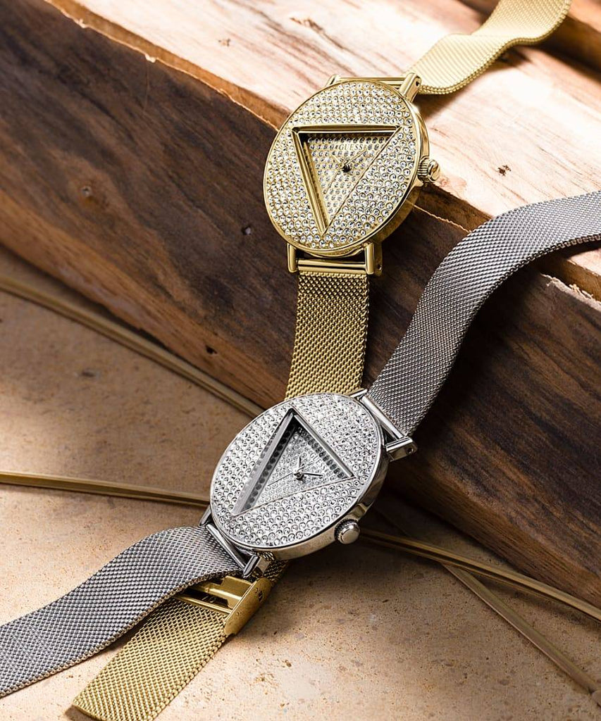 Guess Iconic Diamonds Silver Dial Silver Mesh Bracelet Watch For Women - GW0477L1 Buy Now By Guess