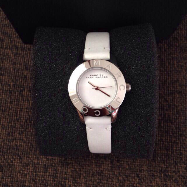 Marc Jacobs Mini Blade White Dial White Leather Strap Watch for Women - MBM1206 Buy Now By Marc Jacobs
