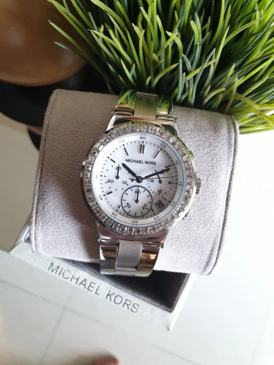Michael Kors Dylan Silver Dial Silver Steel Strap Watch for Women - MK5585 Buy Now By Michael Kors