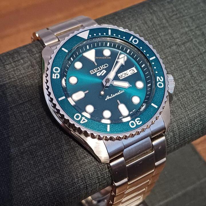 Seiko 5 Sports Automatic Green Dial Silver Steel Strap Watch For Men - SRPD61K1 Buy Now By Seiko