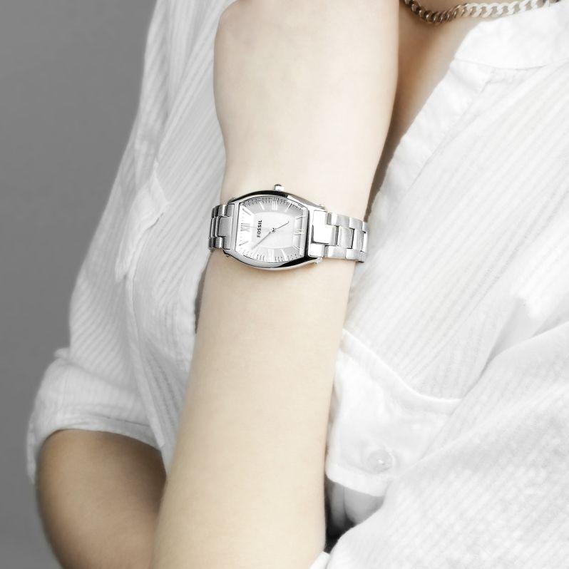 Fossil Wallace Designer Silver Dial Silver Steel Strap Watch for Women - ES3057 Buy Now By Fossil