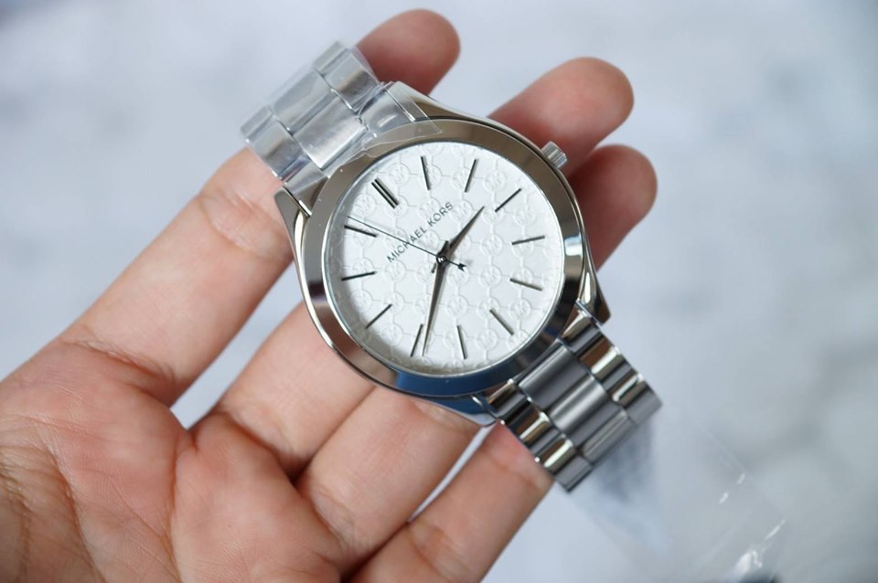 Michael Kors Runway Silver Dial Silver Stainless Steel Strap Watch for Women - MK3371 Buy Now By Michael Kors