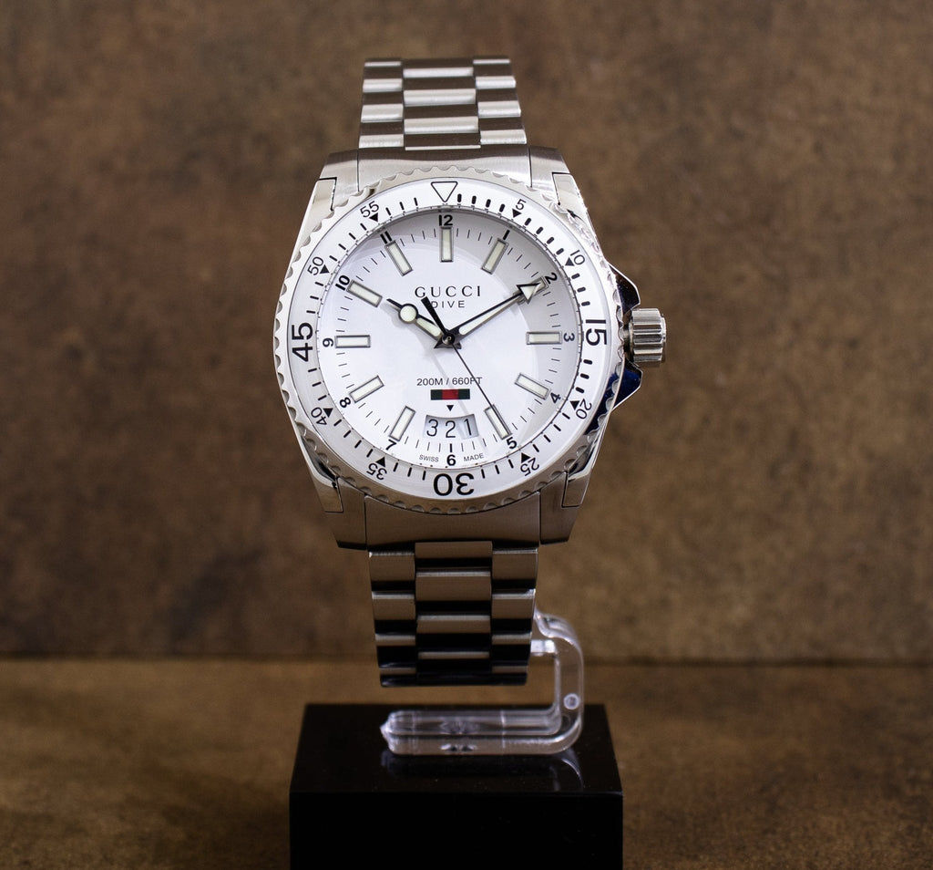 Gucci Dive Quartz White Dial Silver Steel Strap Watch for Men - YA136302 Buy Now By Gucci