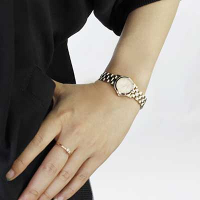 Marc Jacobs Henry Dinky Gold Dial Gold Steel Strap Watch for Women - MBM3199 Buy Now By Marc Jacobs