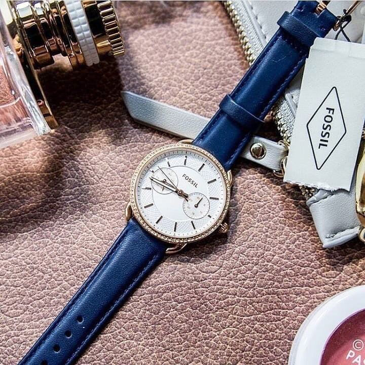 Fossil Tailor White Dial Blue Leather Strap Watch for Women - ES4394 Buy Now By Fossil