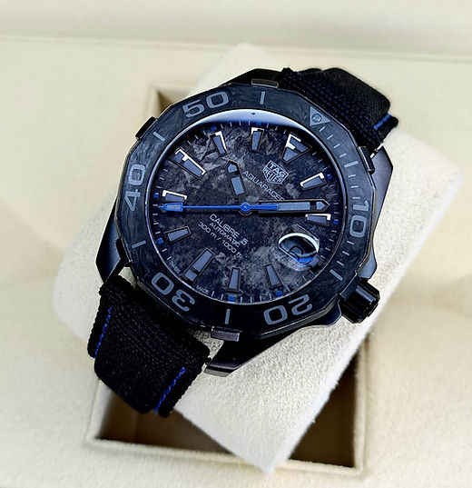 Tag Heuer Aquaracer Carbon Dial Watch for Men -  WBD218C.FC6447