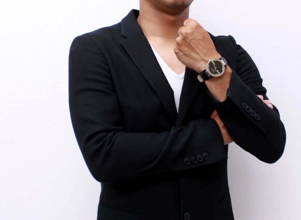 Gucci G Interlocking Black Dial Black Leather Strap Watch For Women - YA133301 Buy Now By Gucci