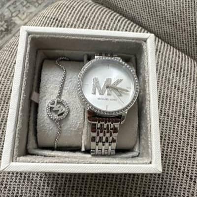 Michael Kors Melissa Quartz Silver Dial Silver Steel Strap Watch for Women - MK4370 Buy Now By Michael Kors