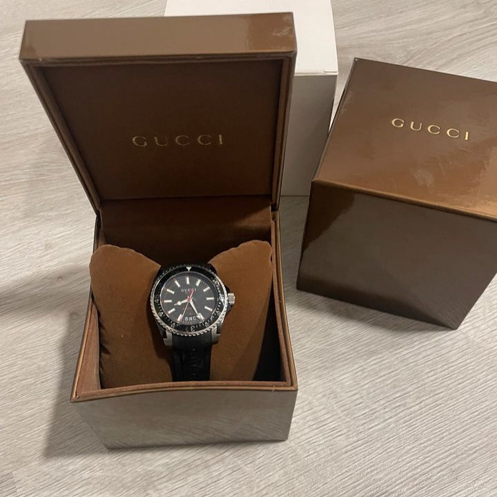 Gucci Dive Quartz Black Dial Black Rubber Strap Watch For Men - YA136303 Buy Now By Gucci