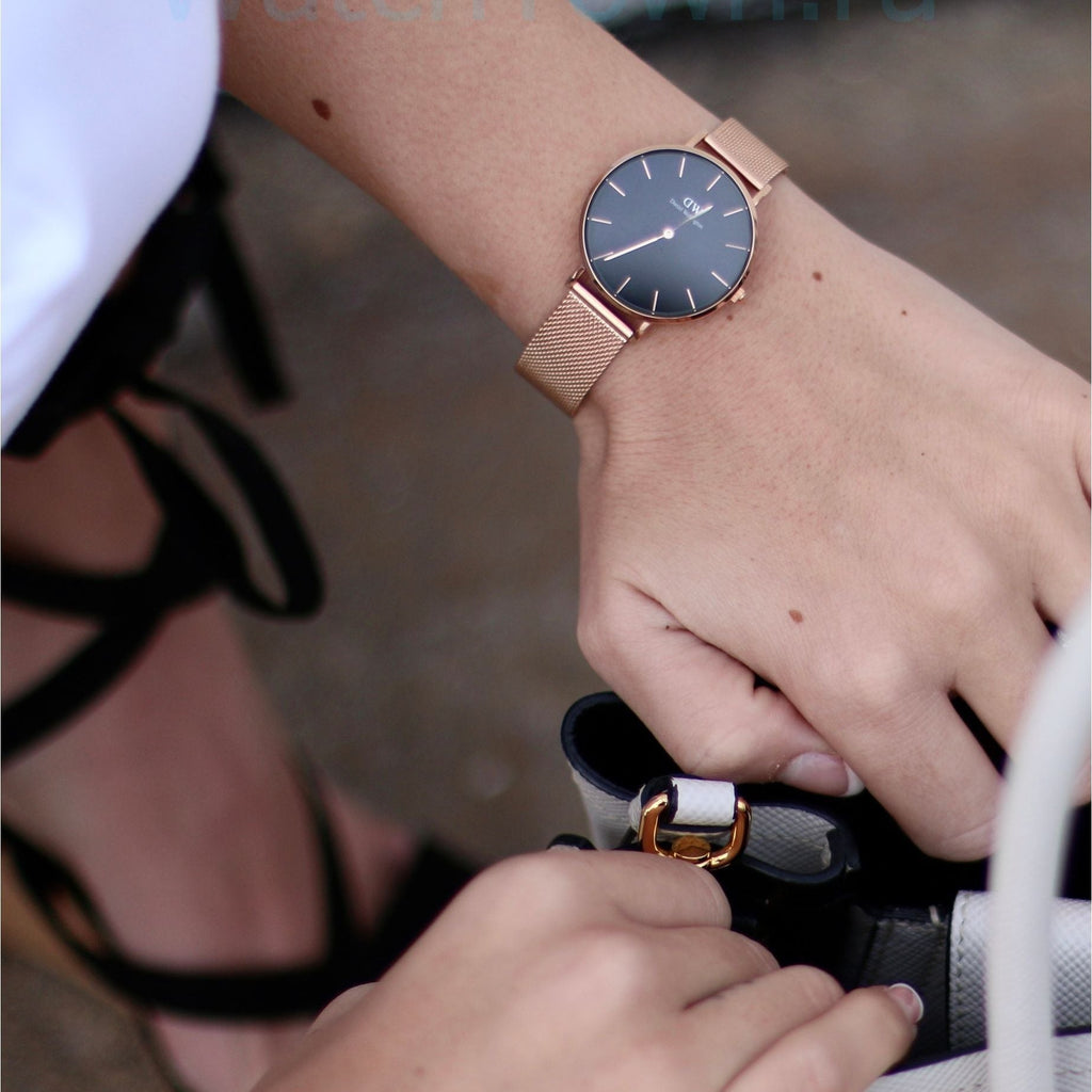 Daniel Wellington Classic Melrose Black Dial Rose Gold Mesh Bracelet Watch For Women - DW00100161 Buy Now By Daniel Wellington