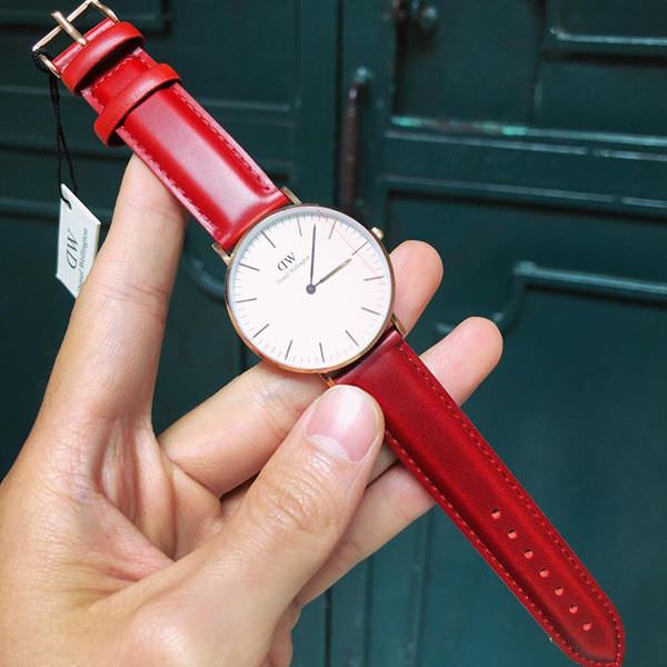 Daniel Wellington Classic Suffolk White Dial Brown Leather Strap Watch For Women - DW00100120 Buy Now By Daniel Wellington