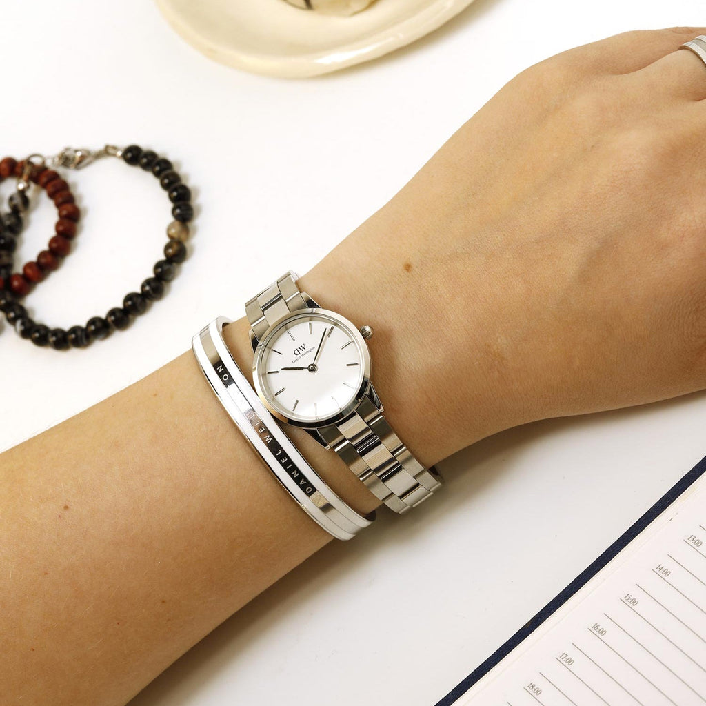Daniel Wellington Iconic Link White Dial Silver Steel Strap Watch For Women - DW00100207 Buy Now By Daniel Wellington