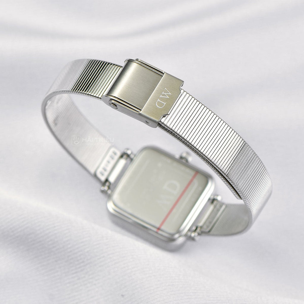 Daniel Wellington Quadro Studio Black Dial Silver Mesh Strap Watch For Women - DW00100522