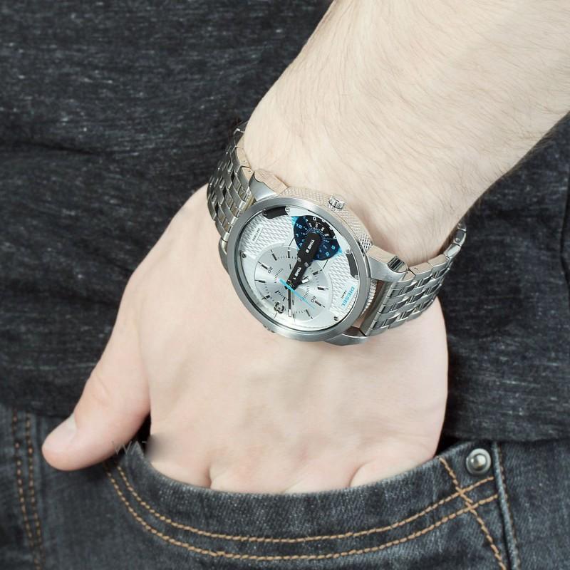 Diesel Mini Daddy Dual Time Silver Dial Stainless Steel Watch For Men - DZ7305 Buy Now By Diesel