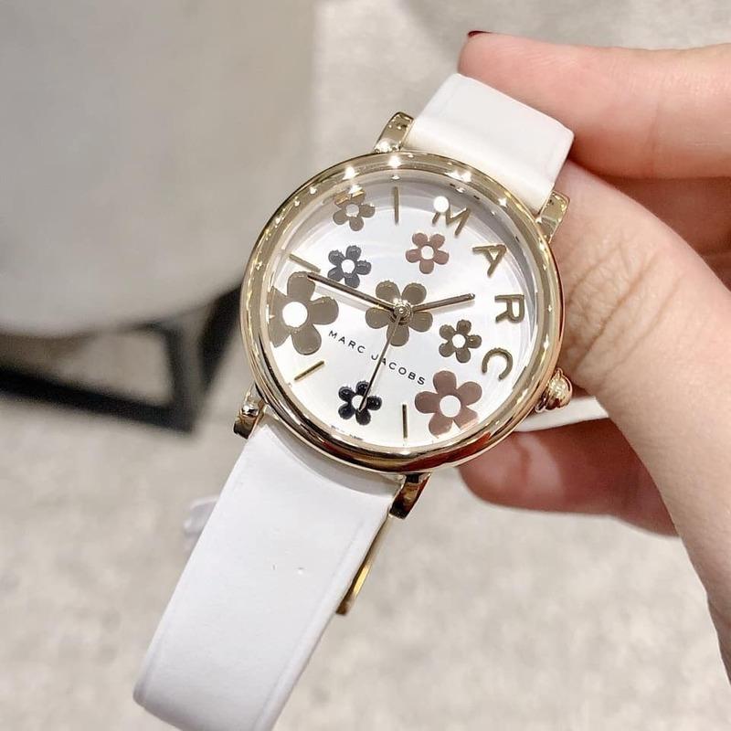 Marc Jacobs Roxy White Dial White Leather Strap Watch for Women - MJ1607 Buy Now By Marc Jacobs