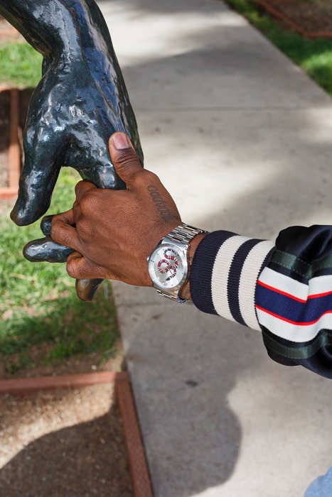 Gucci G Timeless Silver Dial Silver Steel Strap Watch For Women - YA1264076 Buy Now By Gucci