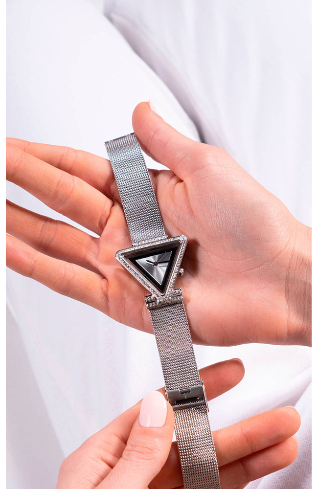 Guess Fame Diamonds Silver Dial Silver Mesh Bracelet Watch for Women - GW0508L1 Buy Now By Guess