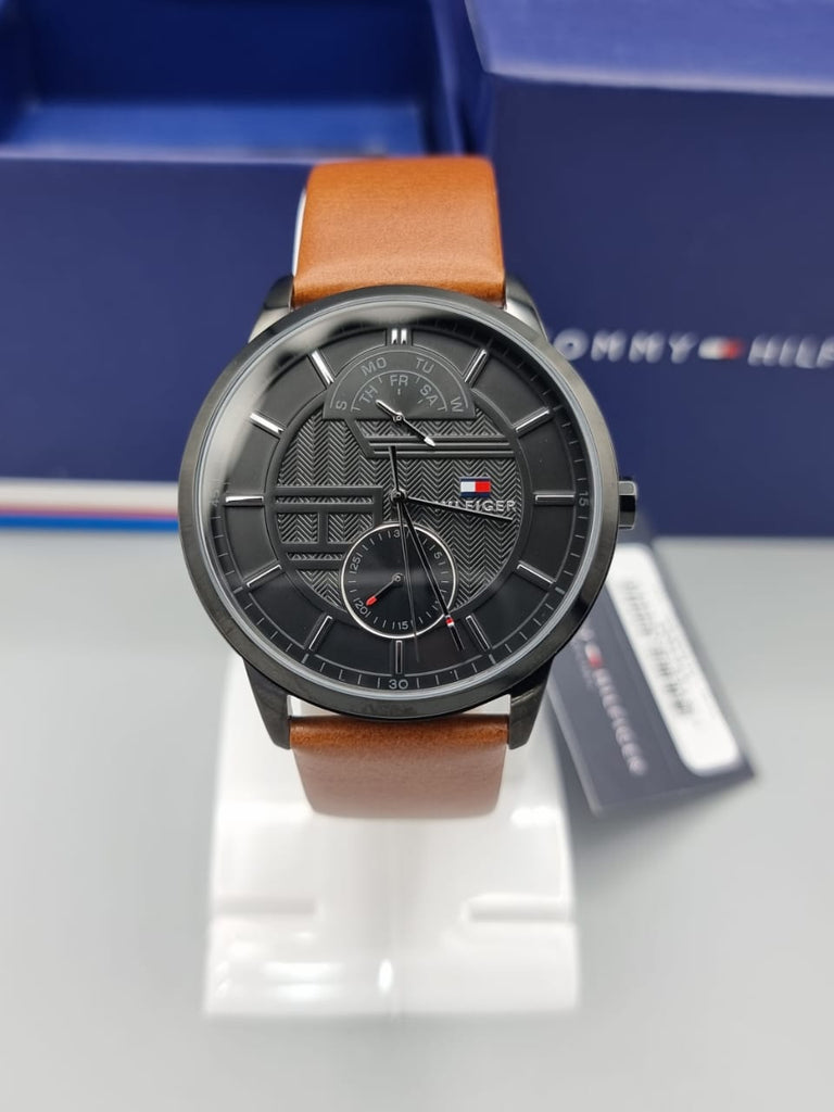 Tommy Hilfiger Hunter Black Dial Brown Leather Strap Watch for Men - 1791604 Buy Now By Tommy Hilfiger