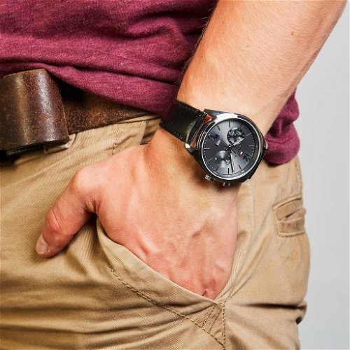 Tommy Hilfiger Deacan Grey Dial Black Leather Strap Watch for Men - 1791548 Buy Now By Tommy Hilfiger