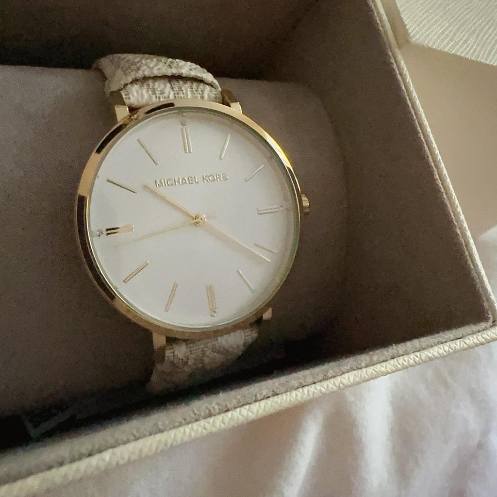 Michael Kors Pyper Analog Silver Dial White Leather Strap Watch for Women - MK2946 Buy Now By Michael Kors