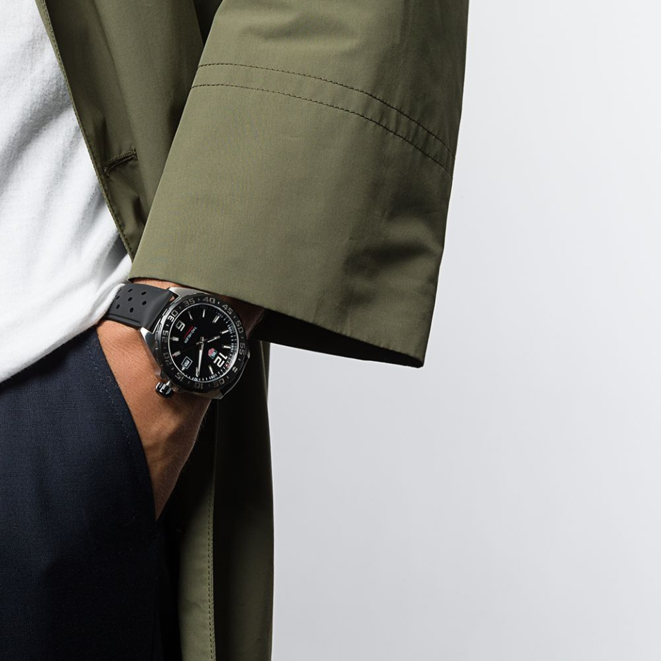 Tag Heuer Formula 1 Quartz 41mm Black Dial Black Rubber Strap Watch for Men - WAZ1110.FT8023