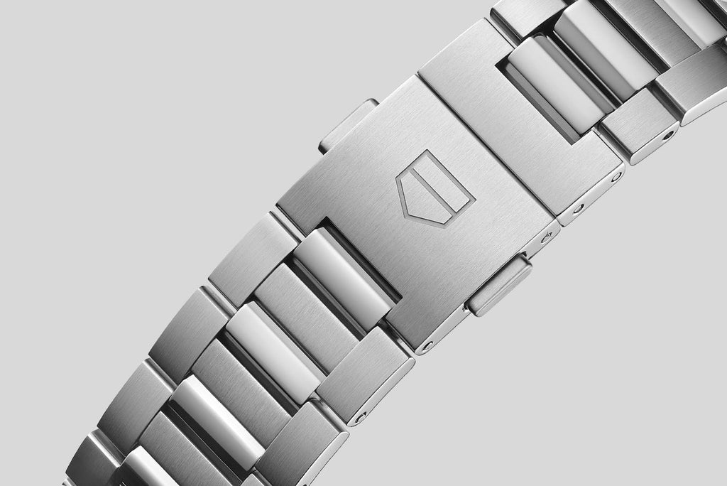 Tag Heuer Carrera Date Blue Dial Silver Steel Strap Watch for Men - WBN2112.BA0639 Buy Now By Tag Heuer