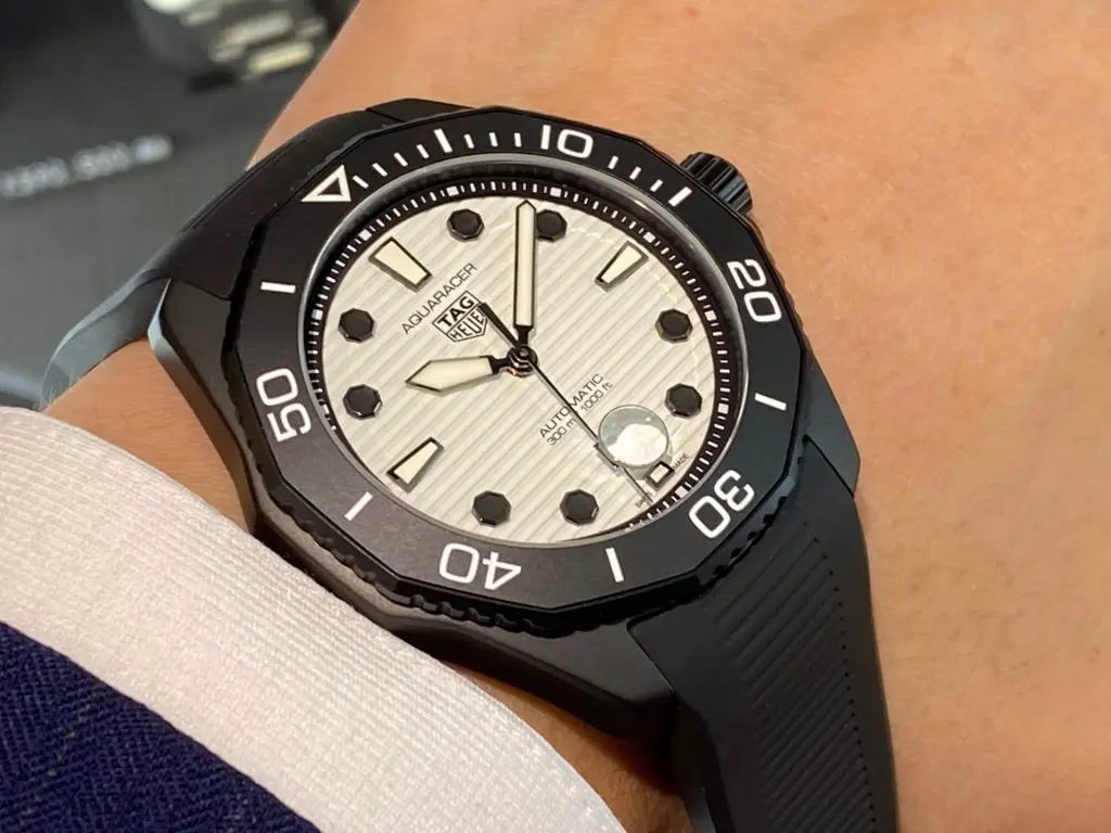 Tag Heuer Aquaracer Professional 300 Automatic White Dial Black Rubber Strap Watch for Men - WBP201D.FT6197 Buy Now By Tag Heuer