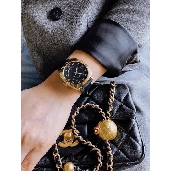 Gucci GG2570 Quartz Black Dial Black Leather Strap Watch For Women - YA142408 Buy Now By Gucci