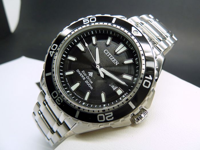 Citizen Promaster Diver Chronograph Black Dial Silver Steel Strap Watch For Men - BN0190-82E Buy Now By Citizen