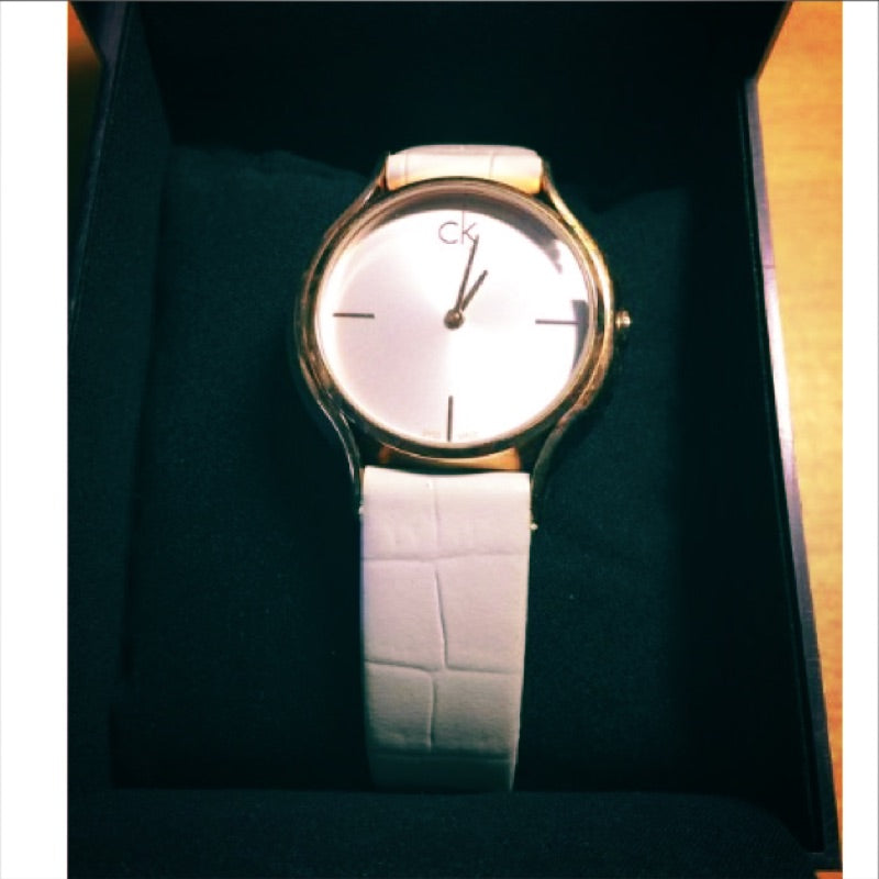 Calvin Klein Skirt White Dial White Leather Strap Watch for Women - K2U236K6 Buy Now By Calvin Klein