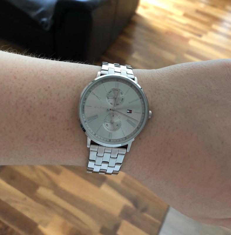 Tommy Hilfiger Jenna Quartz White Dial Silver Steel Strap Watch for Women - 1782068 Buy Now By Tommy Hilfiger