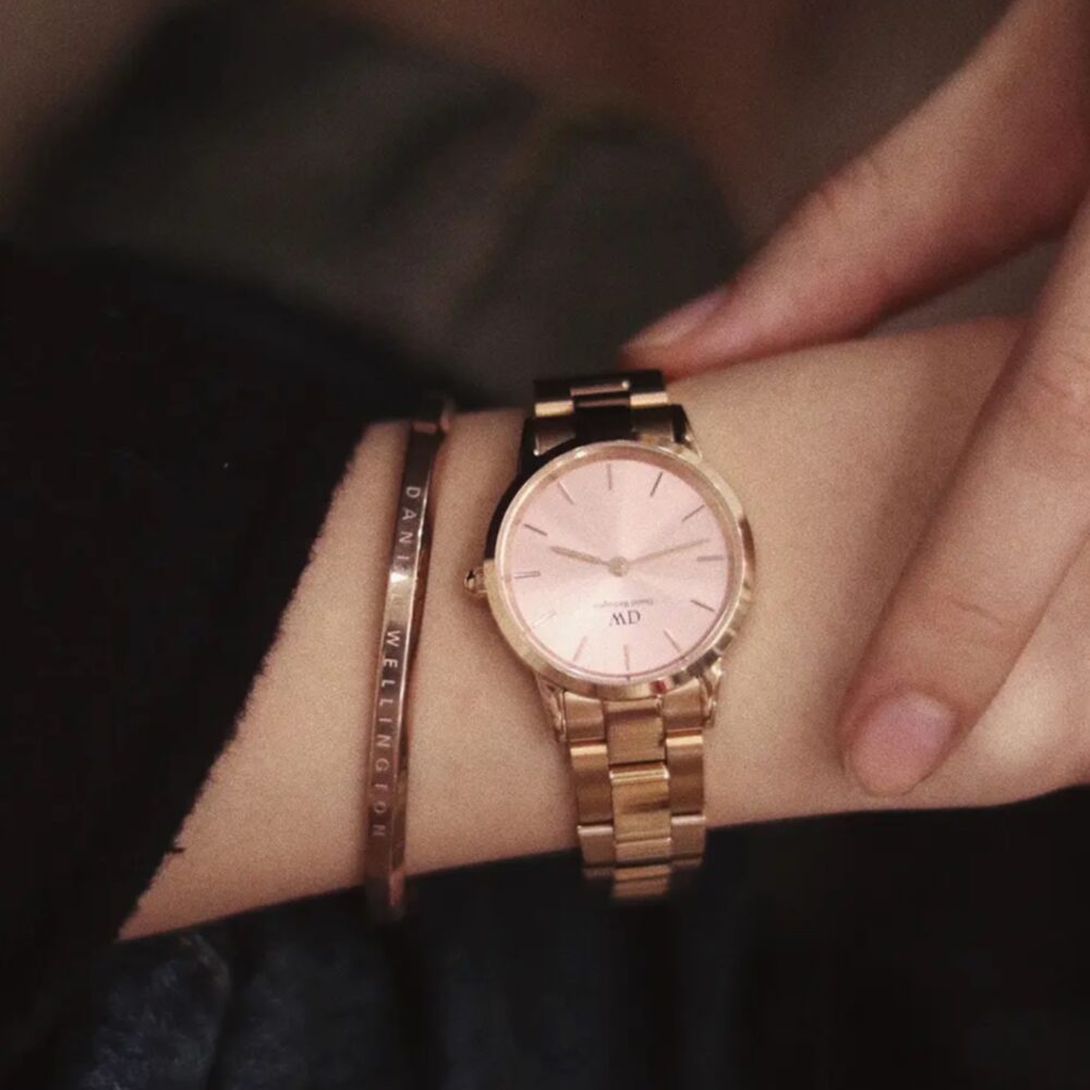 Daniel Wellington Iconic Link Pink Dial Rose Gold Steel Strap Watch For Women - DW00100333 Buy Now By Daniel Wellington