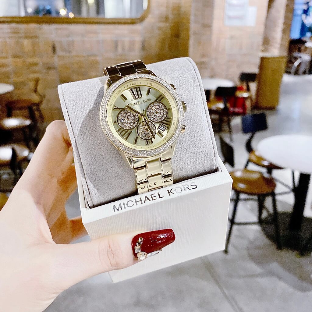 Michael Kors Bryn Pavé Quartz Gold Dial Gold Steel Strap Watch For Women - MK7199 Buy Now By Michael Kors