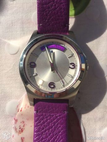 Marc Jacobs Baby Dave Silver Dial Purple Leather Strap Watch for Women - MBM1262 Buy Now By Marc Jacobs