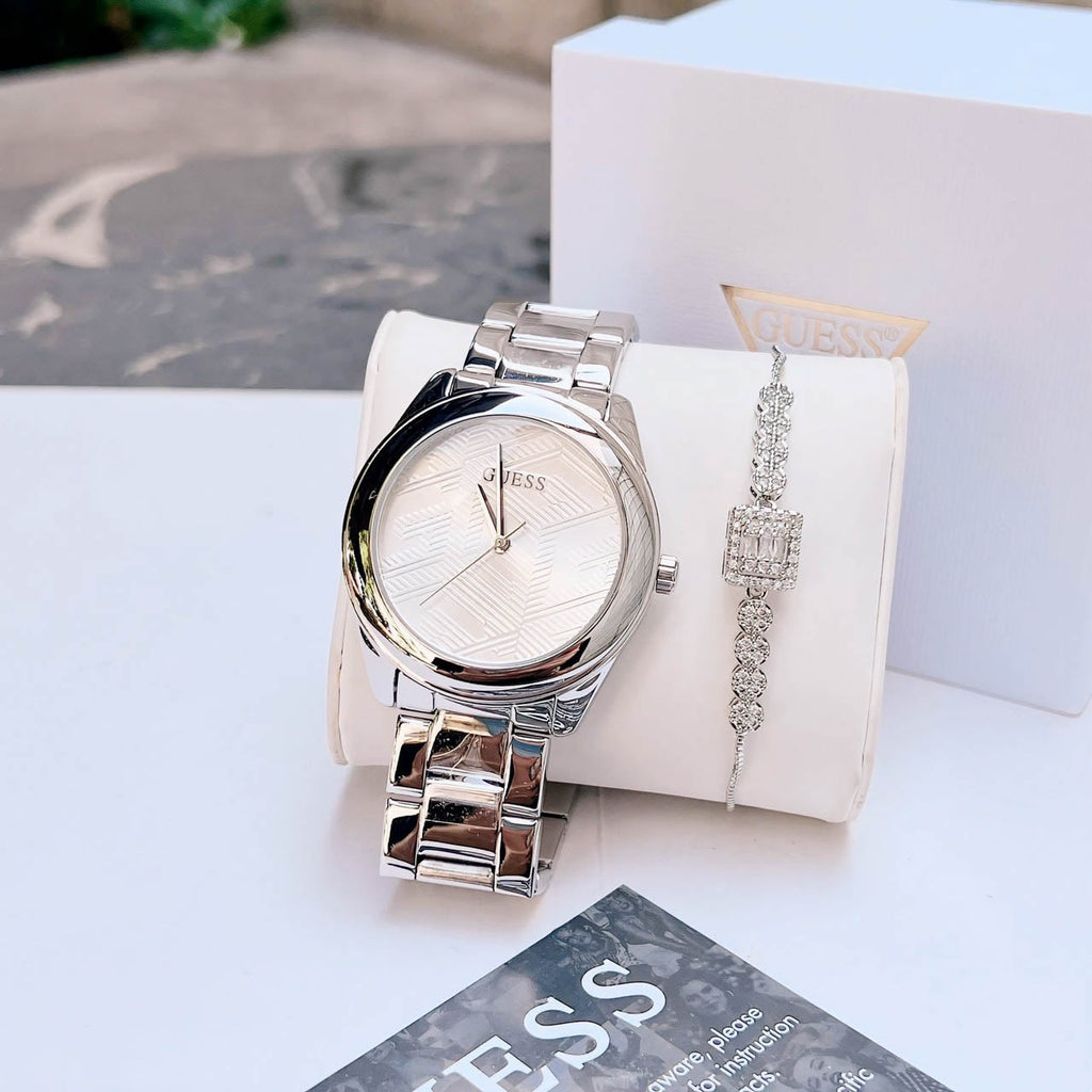 Guess Cubed Analog Silver Dial Silver Steel Strap Watch For Women - GW0606L1 Buy Now By Guess