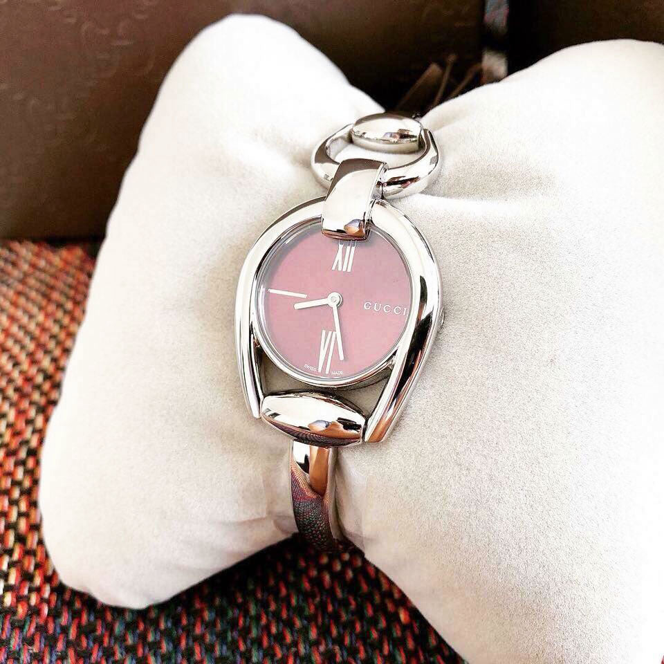 Gucci Horsebit Quartz Red Dial Silver Steel Strap Watch For Women - YA139502 Buy Now By Gucci