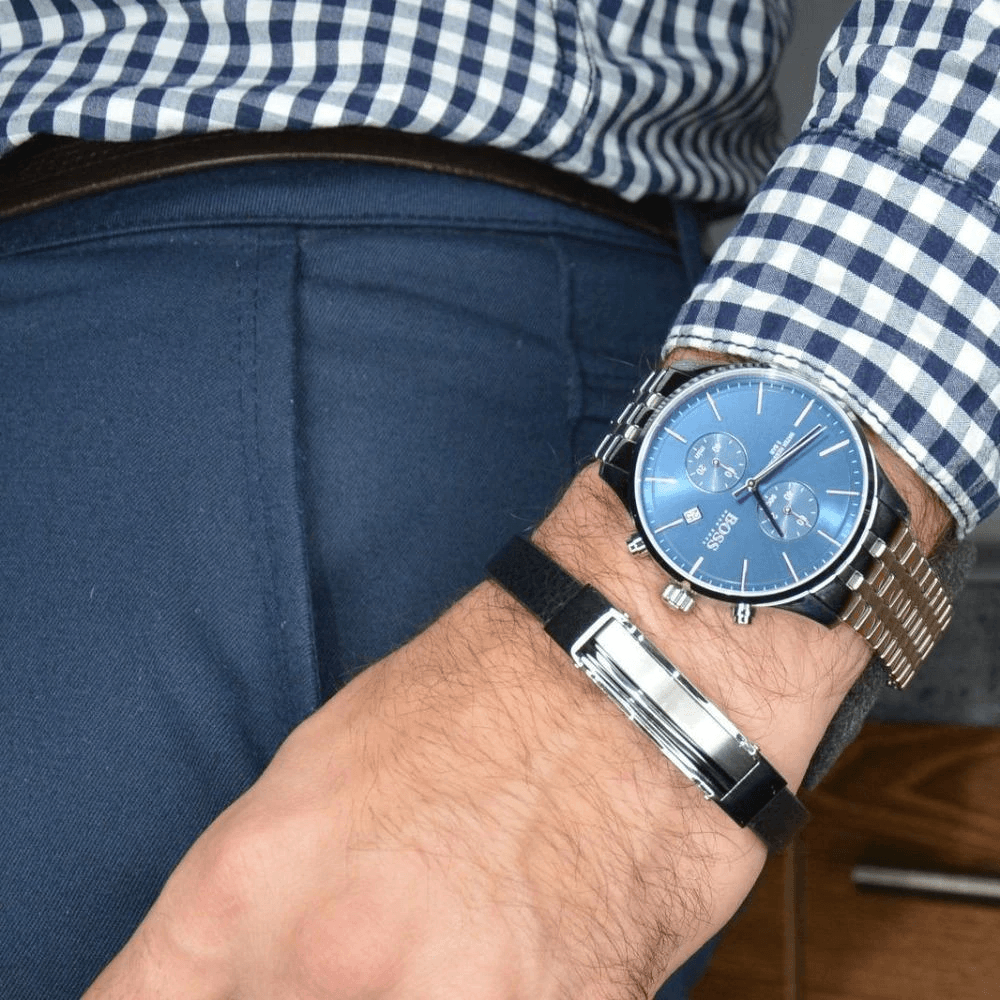 Hugo Boss Associate Blue Dial Silver Steel Strap Watch for Men - 1513839 Buy Now By Hugo Boss