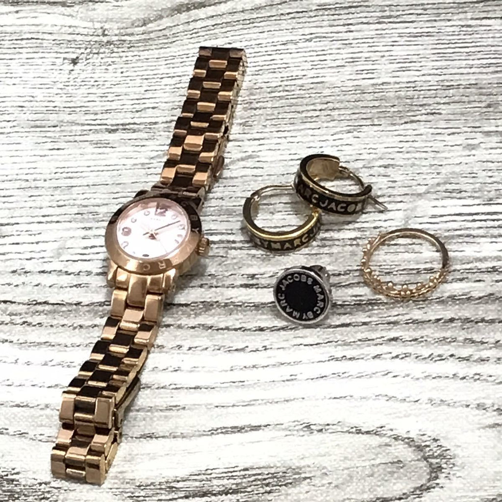 Marc Jacobs Amy White Dial Rose Gold Steel Strap Watch for Women - MBM3227 Buy Now By Marc Jacobs