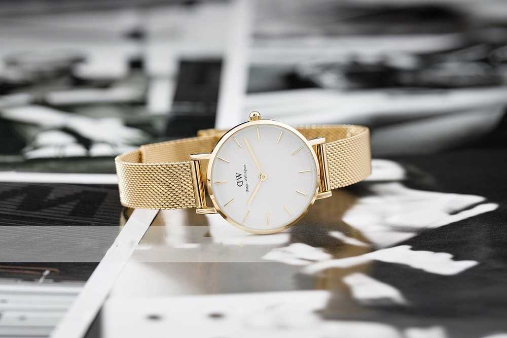 Daniel Wellington Classic Petite Evergold White Dial Gold Mesh Bracelet Watch For Women - DW00100350 Buy Now By Daniel Wellington