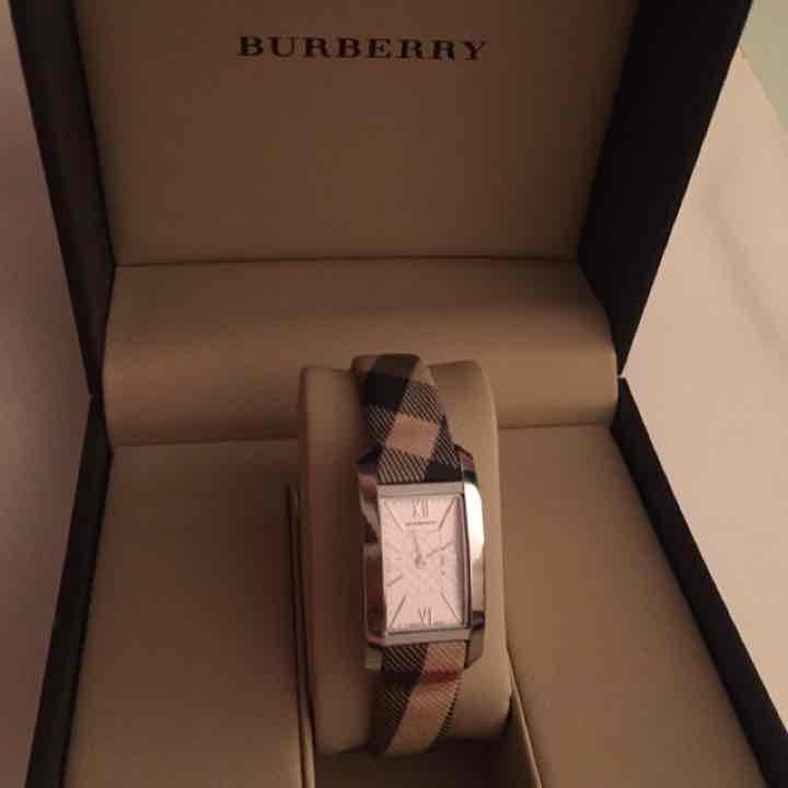 Burberry The Pioneer Grey Dial Leather Strap Watch for Women - BU9504 Buy Now By Burberry