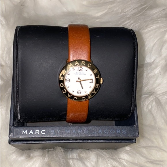 Marc Jacobs Amy White Dial Brown Leather Strap Watch for Women - MBM8574 Buy Now By Marc Jacobs